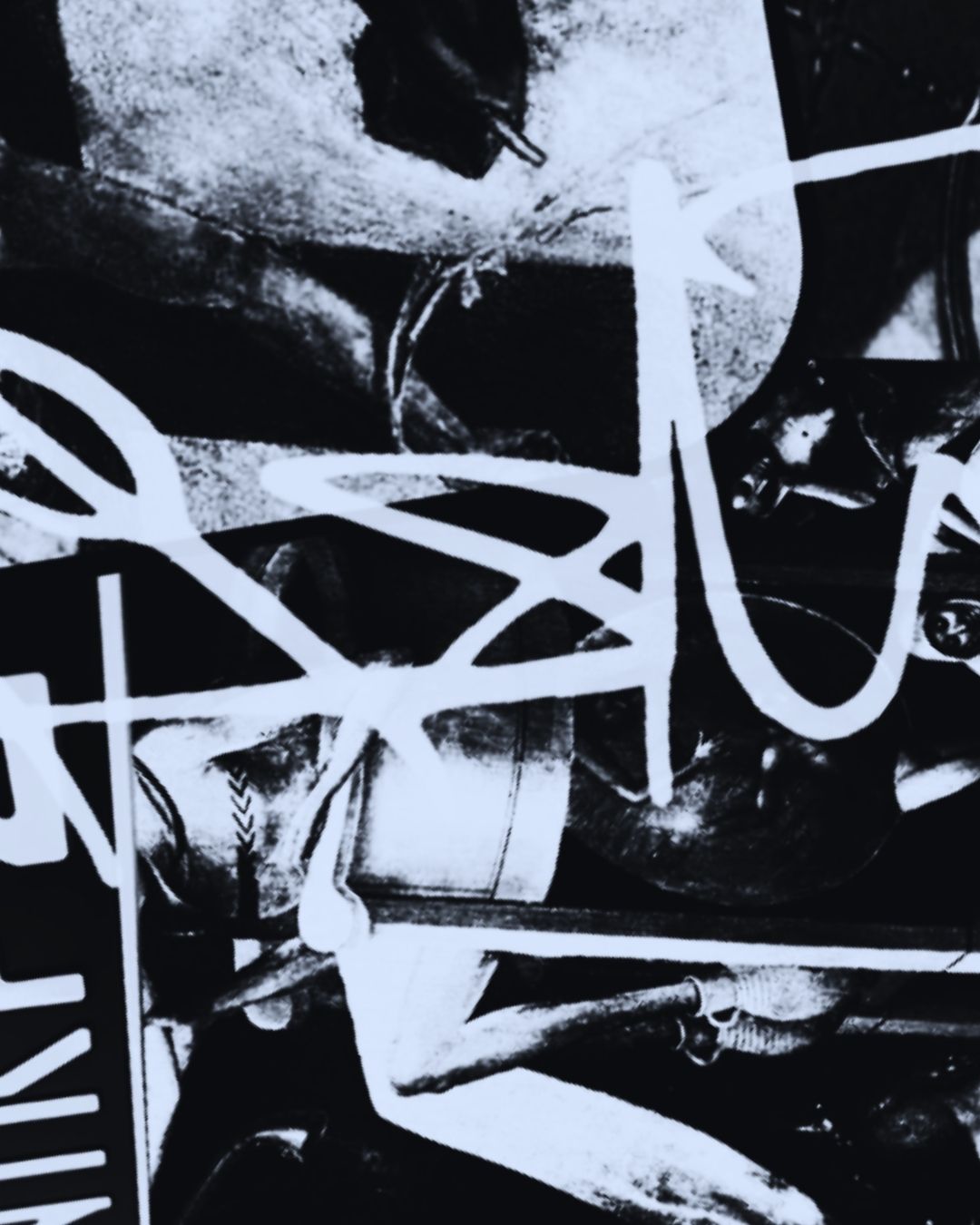 MSNTRPZ® MISANTHROPZ® Noir Art-Collage mit grafischen Elementen, Signatur-Tag und Streetwear-Ästhetik | Premium German Streetwear mobil